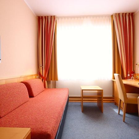 Hotel Hanken Gmbh, Hotel Hanken Und Seehotel วังเกร์โอเกอ ภายนอก รูปภาพ