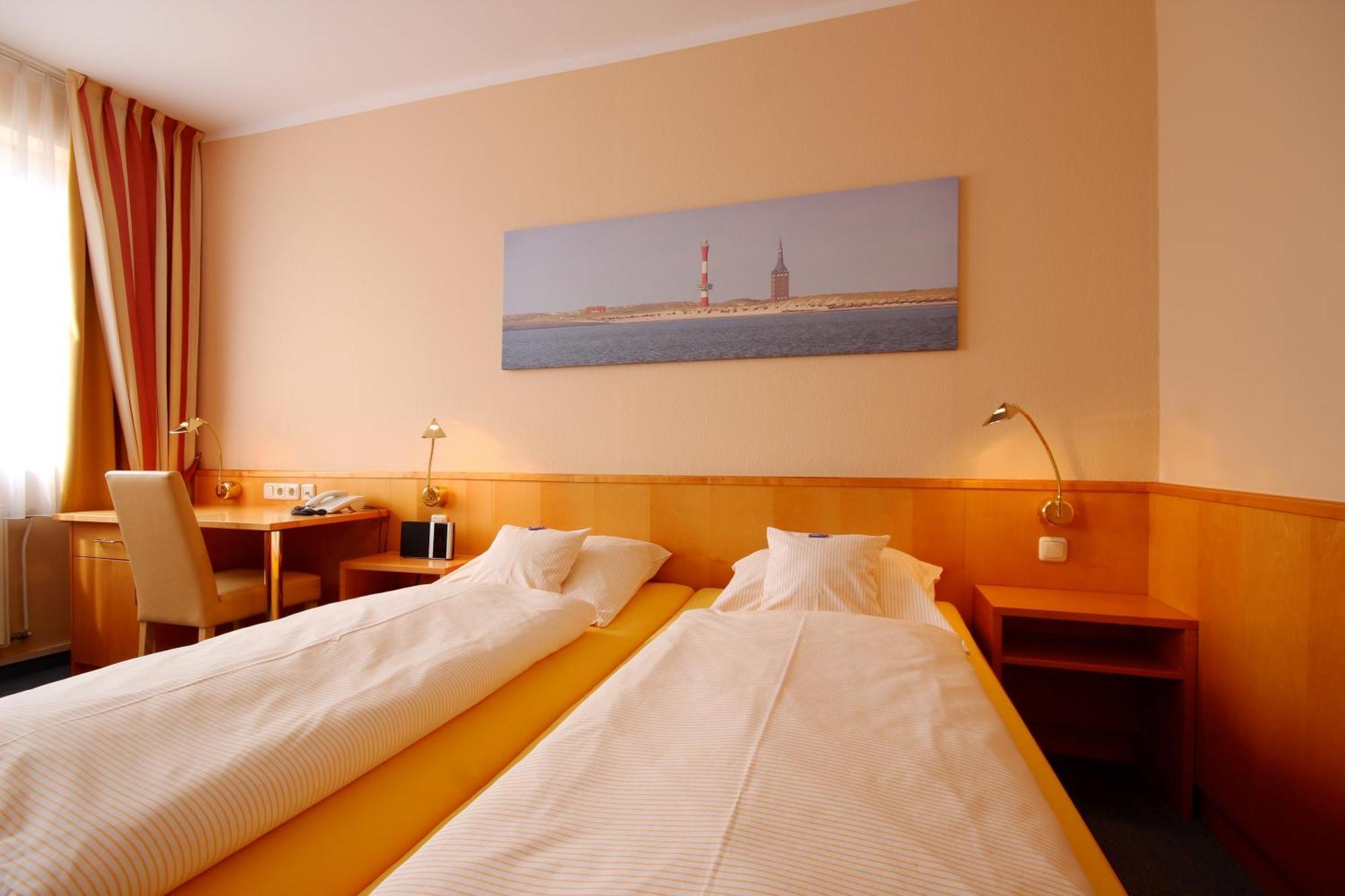 Hotel Hanken Gmbh, Hotel Hanken Und Seehotel วังเกร์โอเกอ ภายนอก รูปภาพ