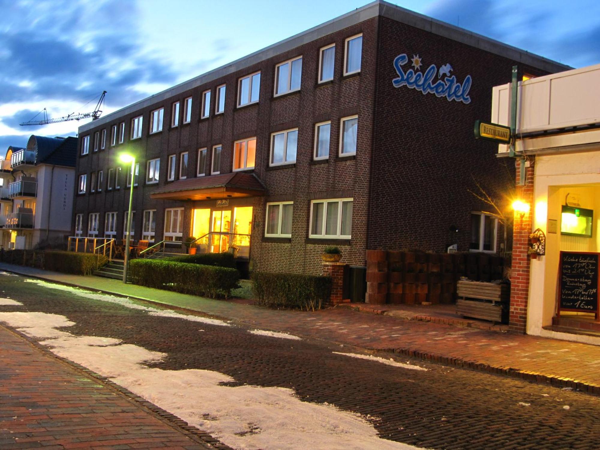 Hotel Hanken Gmbh, Hotel Hanken Und Seehotel วังเกร์โอเกอ ภายนอก รูปภาพ
